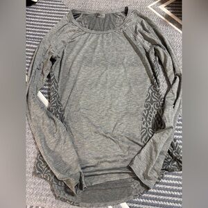 ❣️10 for $10❣️/ Gray Women's Activewear Longsleeve Top
